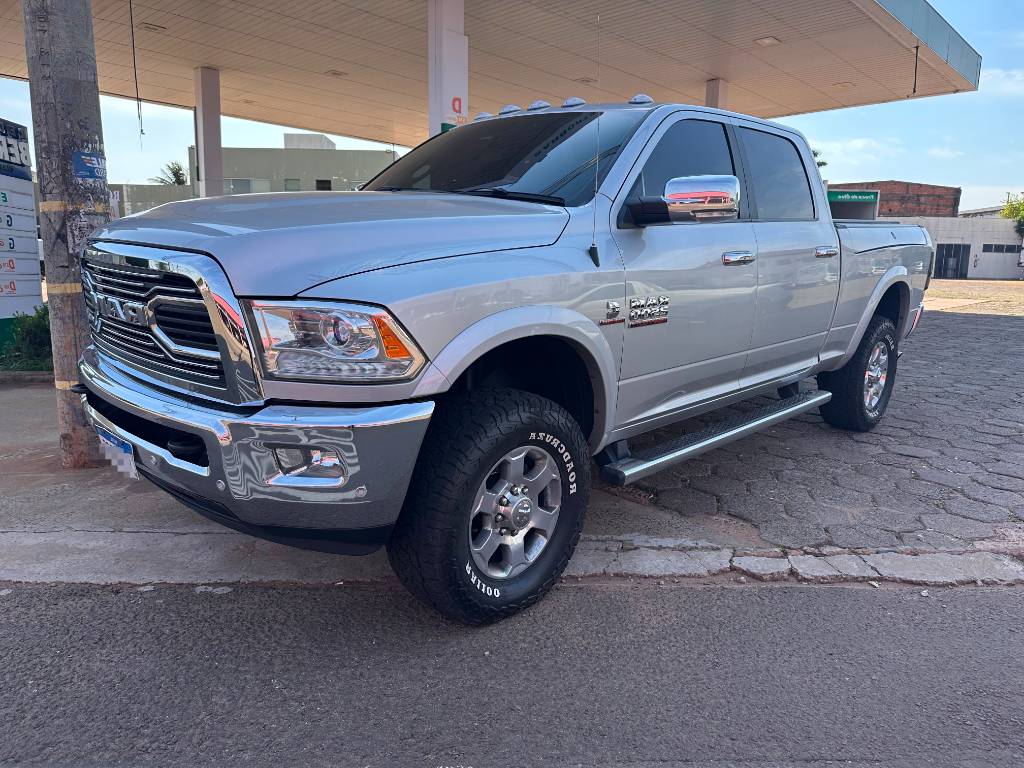 RAM 2500 LARAMIE  6.7 TDI  CD 4X4 DIESEL