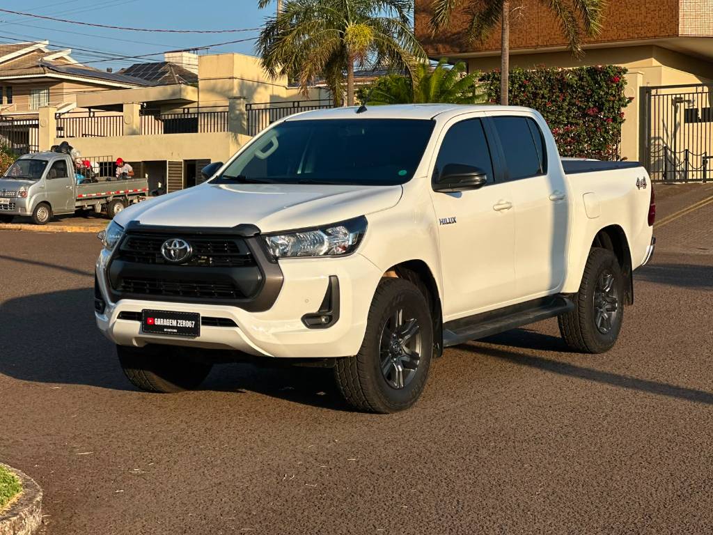 TOYOTA HILUX CD SR 4X4 2.8 TDI DIESEL AUT.